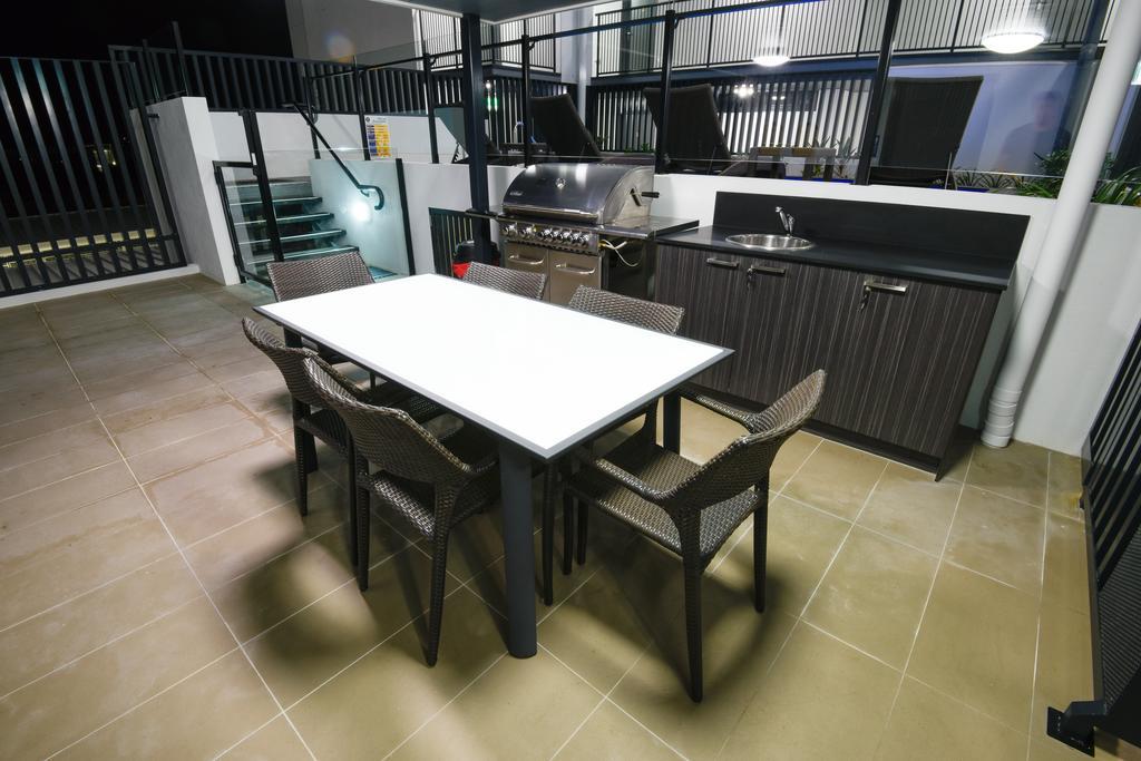 Pacific Sands Apartments Mackay Extérieur photo