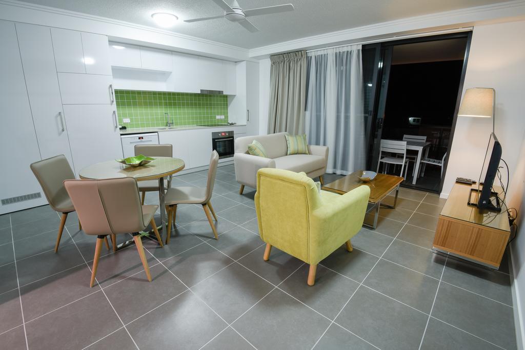 Pacific Sands Apartments Mackay Extérieur photo